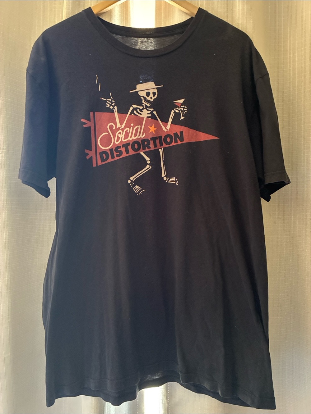 Social Distortion tour shirt 2017 black kat